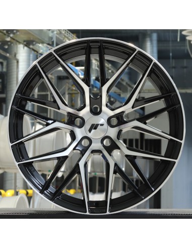 JR Wheels JR28 19x10,5 Gloss Black Machined Face
