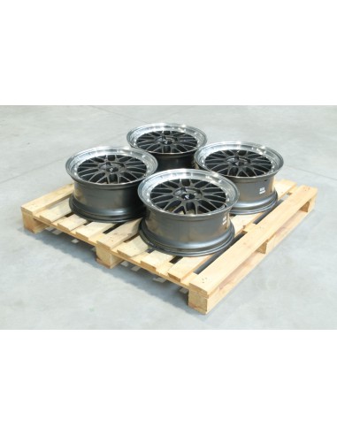 Set of JR23 18x8 ET40 5x100 Hyper Gray w/Machined Lip