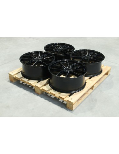 Set of JR44 20x8,5 ET20 5x115 Black Machined w/Tinted Face