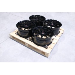 Set of JR36 19x8,5 ET40 + 19x8,5 ET25 5x112 Gloss Black