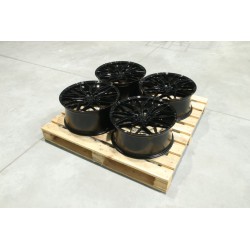 Set of JR46 19x8,5 ET44 + 19x9 ET33 5x120 Gloss Black